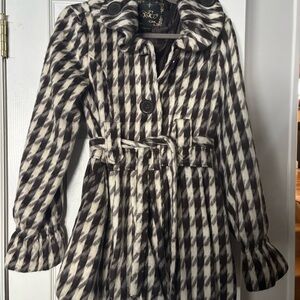 Women's Dark Brown and White Patterned Coat